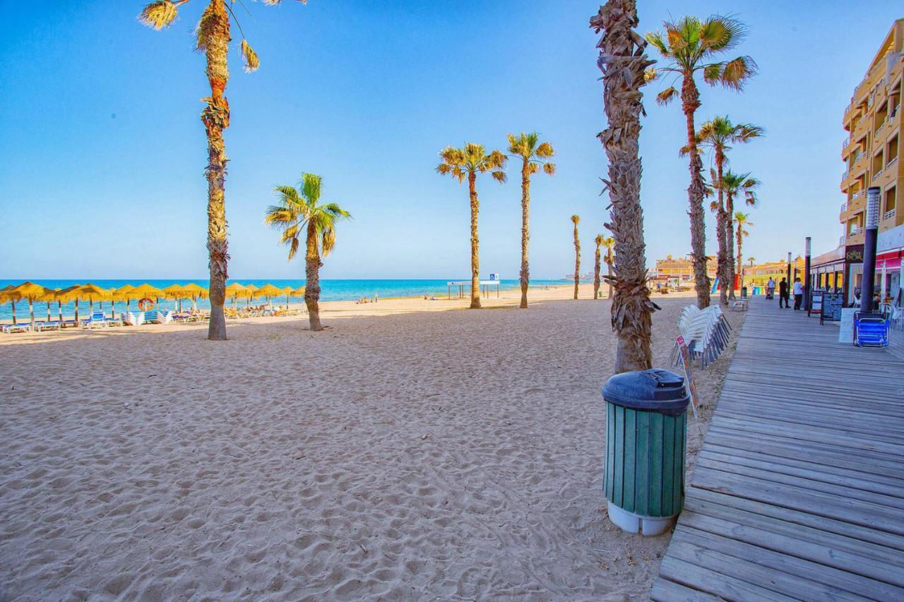 060 La Mata Beach - Alicante Holiday Bagian luar foto