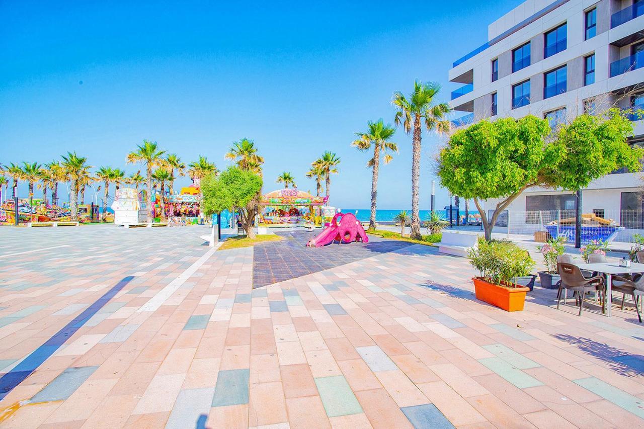 060 La Mata Beach - Alicante Holiday Bagian luar foto