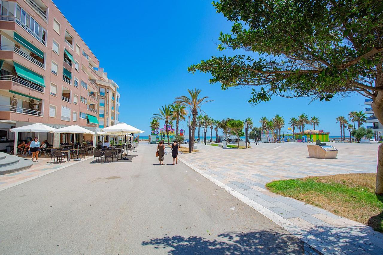 060 La Mata Beach - Alicante Holiday Bagian luar foto